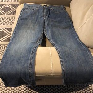 Men’s Wrangler jeans